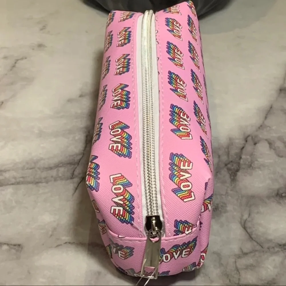 PINK PENCIL CASE WITH RAINBOW 